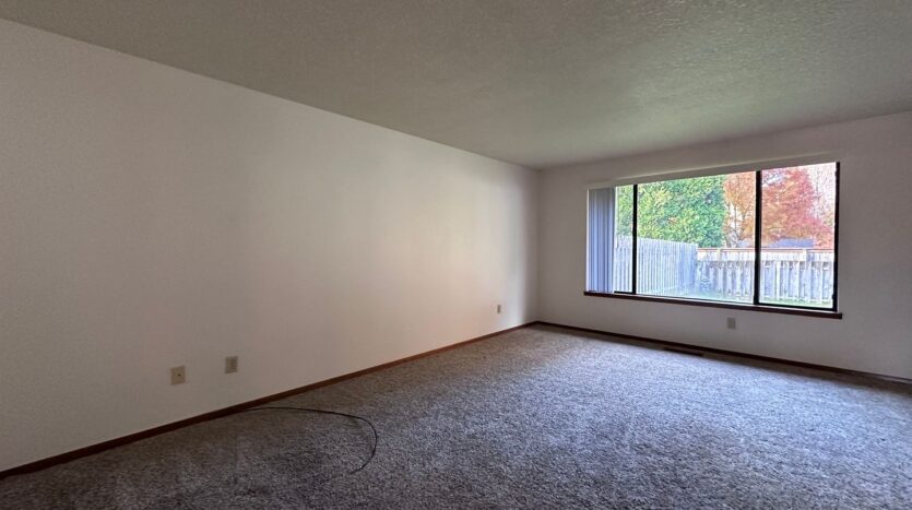 3417 SE 11th St. - Gresham - Oregon - 2 bed, 1 bath rental property