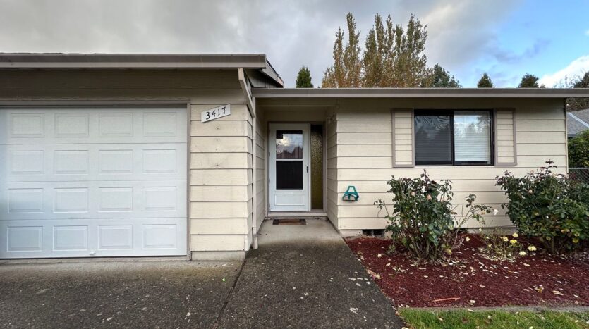 3417 SE 11th St. - Gresham - Oregon - 2 bed, 1 bath rental property