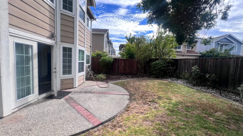 34299 Maybird Cir - Fremont - California - 4 bed, 2 bath rental property