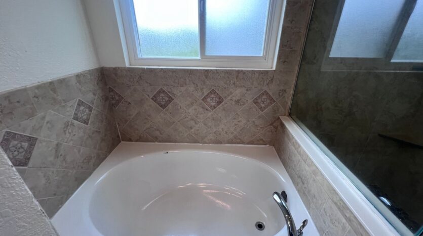 34299 Maybird Cir - Fremont - California - 4 bed, 2 bath rental property