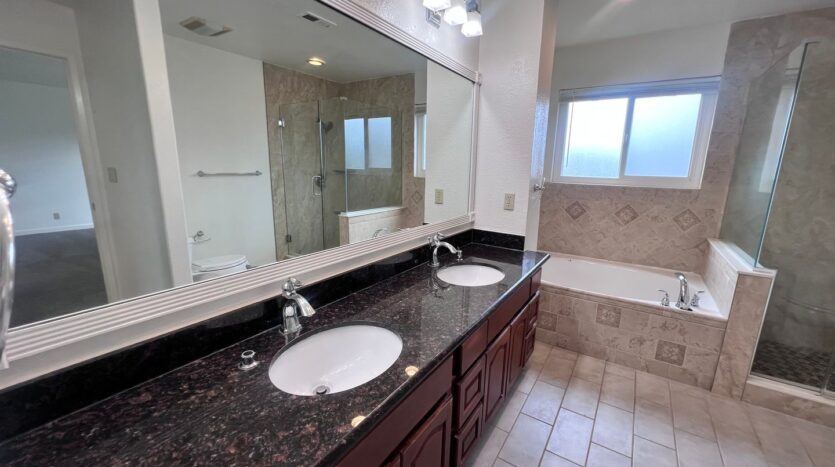 34299 Maybird Cir - Fremont - California - 4 bed, 2 bath rental property