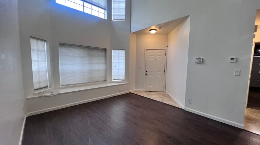 34299 Maybird Cir - Fremont - California - 4 bed, 2 bath rental property
