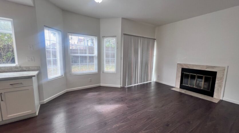 34299 Maybird Cir - Fremont - California - 4 bed, 2 bath rental property