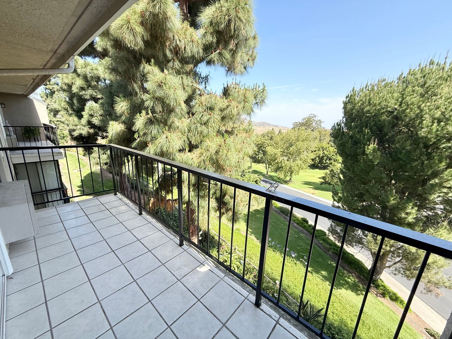 3486 Bahia Blanca West #3G - Laguna Woods - California - 3 bed, 2 bath rental property
