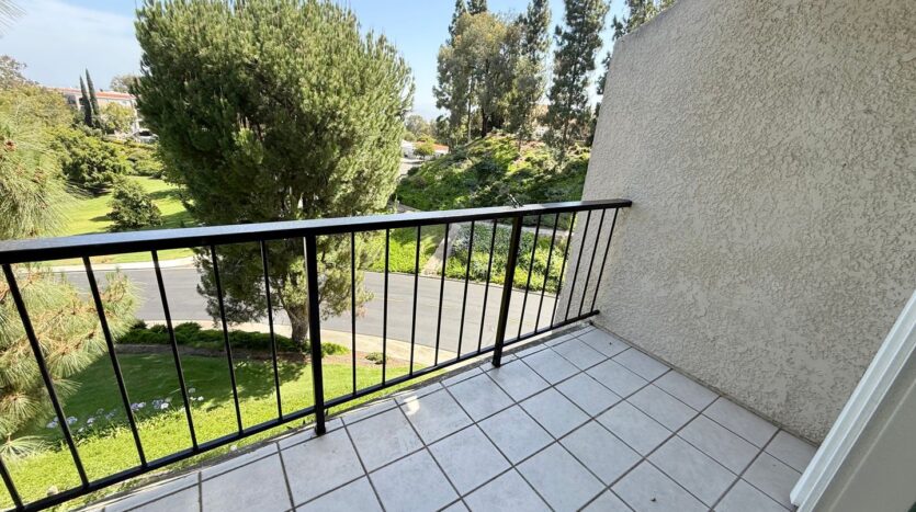 3486 Bahia Blanca West #3G - Laguna Woods - California - 3 bed, 2 bath rental property