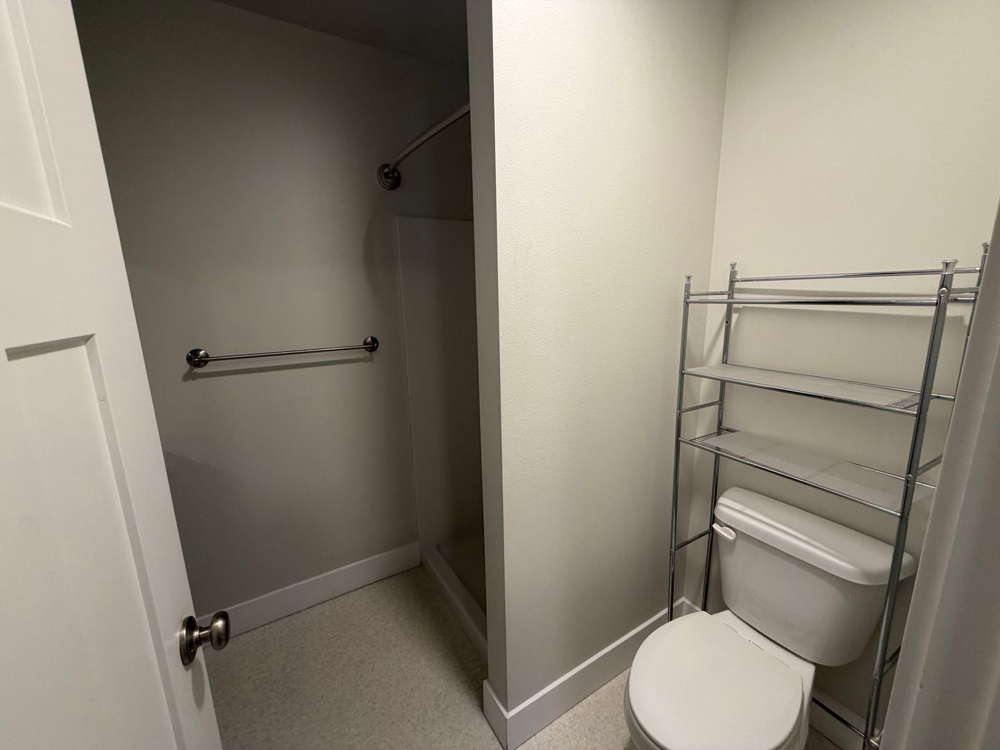 3637 S Ainsworth Ave - Tacoma - Washington - 2 bed, 2 bath rental property