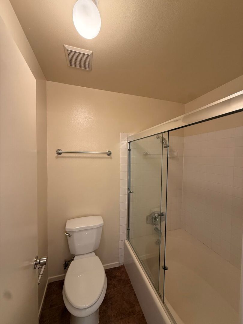 3651 Caminito Carmel Landing - San Diego - California - 3 bed, 2.5 bath rental property