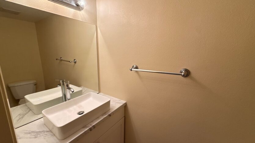 3651 Caminito Carmel Landing - San Diego - California - 3 bed, 2.5 bath rental property