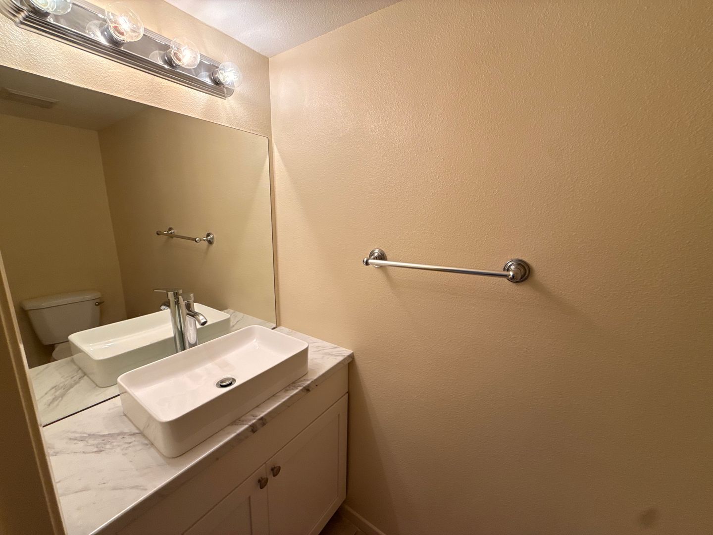 3651 Caminito Carmel Landing - San Diego - California - 3 bed, 2.5 bath rental property