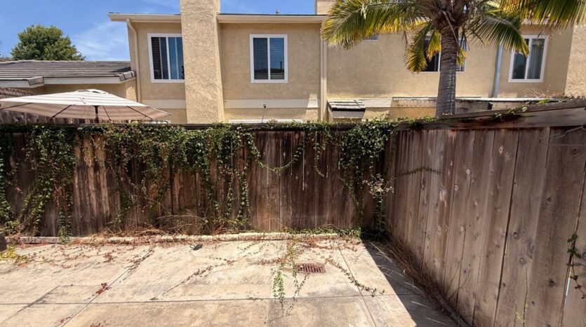 3651 Caminito Carmel Landing - San Diego - California - 3 bed, 2.5 bath rental property