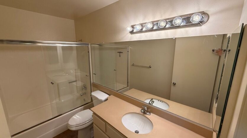 3651 Caminito Carmel Landing - San Diego - California - 3 bed, 2.5 bath rental property