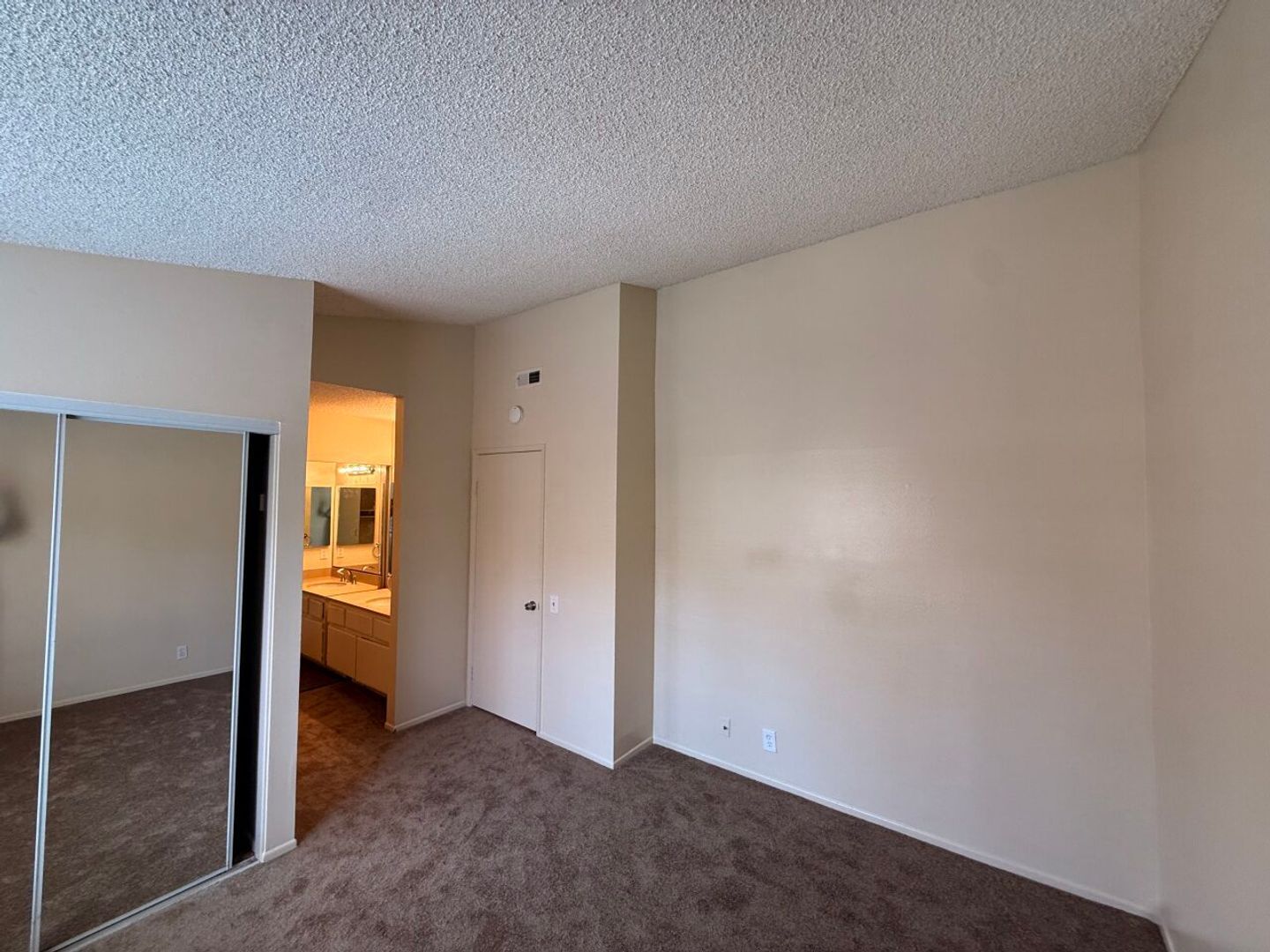 3651 Caminito Carmel Landing - San Diego - California - 3 bed, 2.5 bath rental property