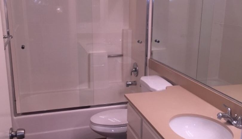 3651 Caminito Carmel Landing - San Diego - California - 3 bed, 2.5 bath rental property