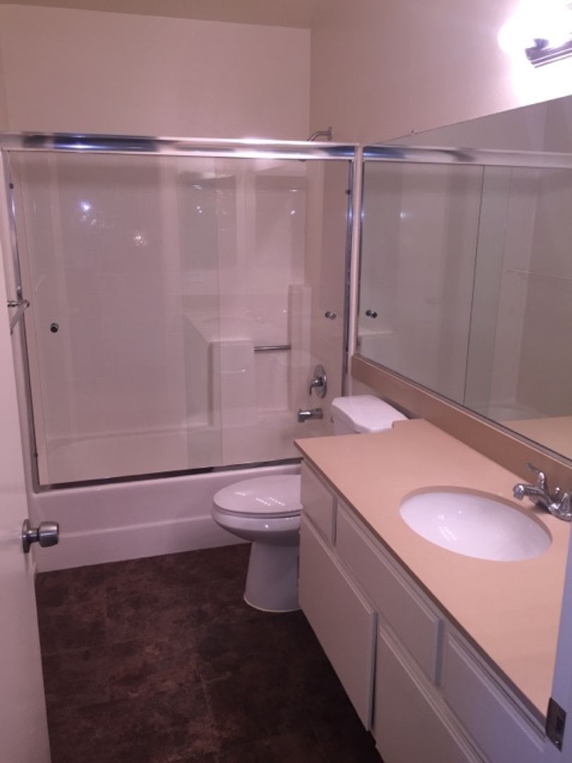 3651 Caminito Carmel Landing - San Diego - California - 3 bed, 2.5 bath rental property