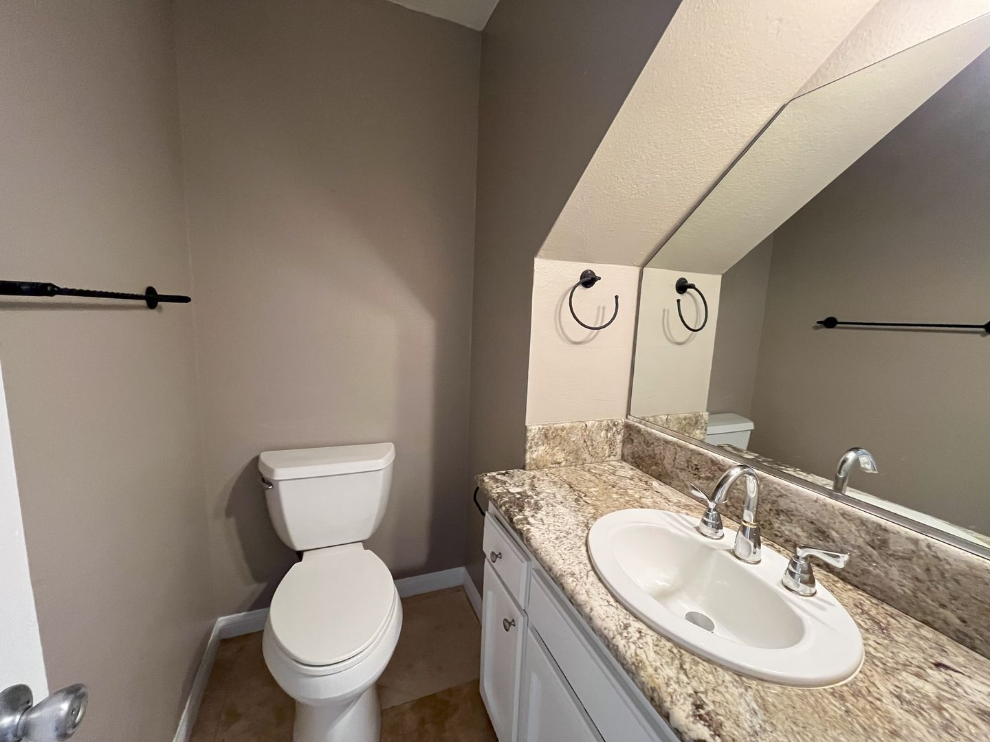 3662 Nile Street #A - San Diego - California - 2 bed, 1.5 bath rental property