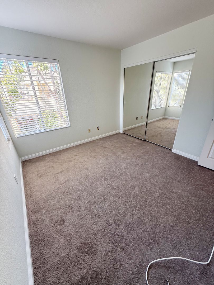 3674 Ruette De Ville - San Diego - California - 3 bed, 2.5 bath rental property