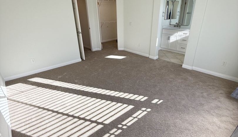 3674 Ruette De Ville - San Diego - California - 3 bed, 2.5 bath rental property