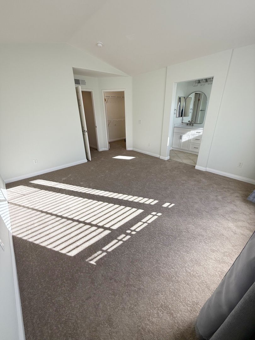 3674 Ruette De Ville - San Diego - California - 3 bed, 2.5 bath rental property