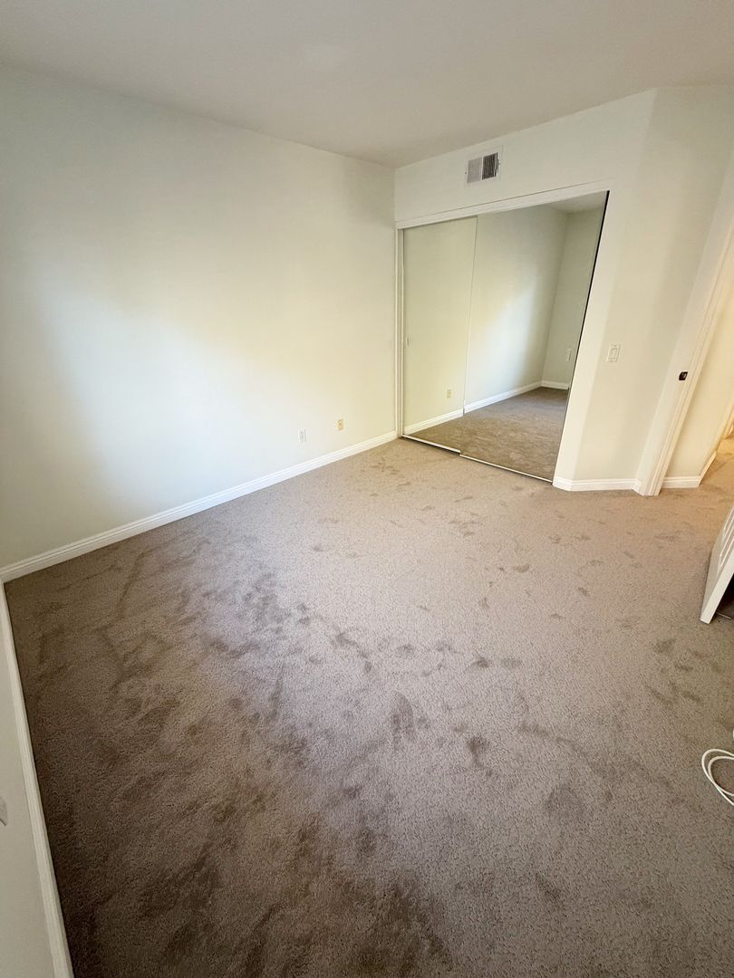 3674 Ruette De Ville - San Diego - California - 3 bed, 2.5 bath rental property