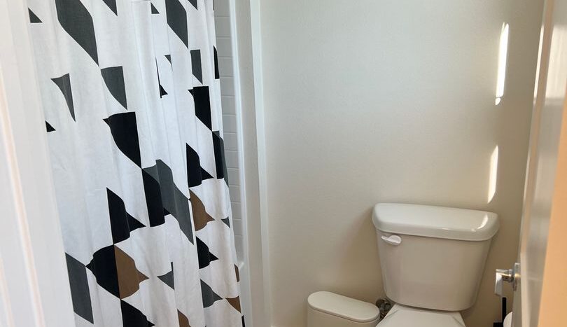 3720 S. Allston Paseo Unit 12 - Ontario - California - 3 bed, 2.5 bath rental property