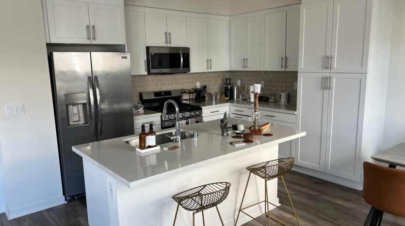 3720 S. Allston Paseo Unit 12 - Ontario - California - 3 bed, 2.5 bath rental property