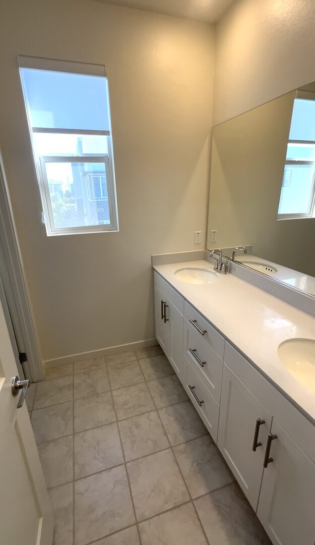 3720 S. Allston Paseo Unit 12 - Ontario - California - 3 bed, 2.5 bath rental property