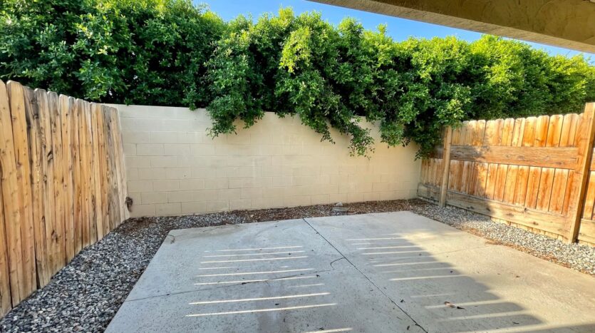 3737 East Calle De Carlos - Unit 4  - Palm Springs - California - 1 bath rental property