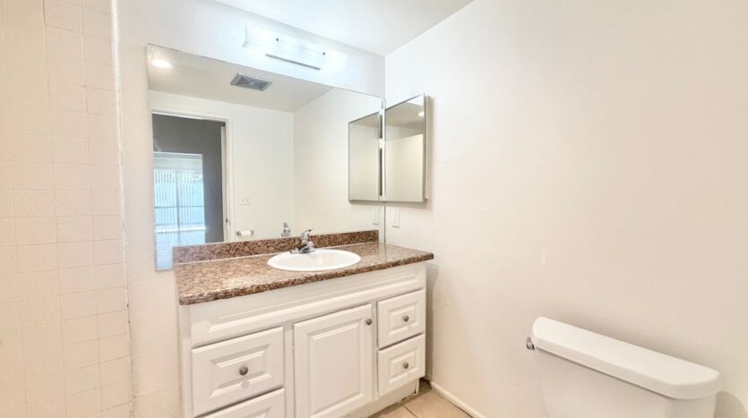 3737 East Calle De Carlos - Unit 4  - Palm Springs - California - 1 bath rental property