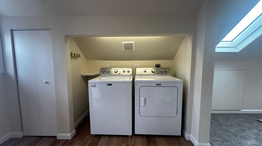 3827 Wetmore Ave - Everett - Washington - 1 bed, 1 bath rental property