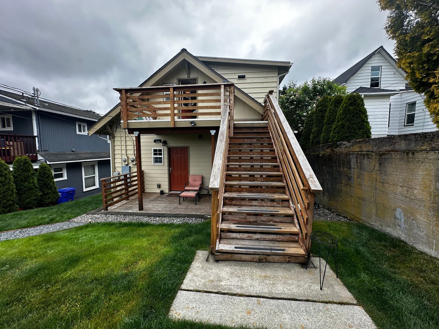 3827 Wetmore Ave - Everett - Washington - 1 bed, 1 bath rental property