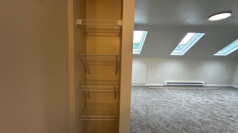 3827 Wetmore Ave - Everett - Washington - 1 bed, 1 bath rental property