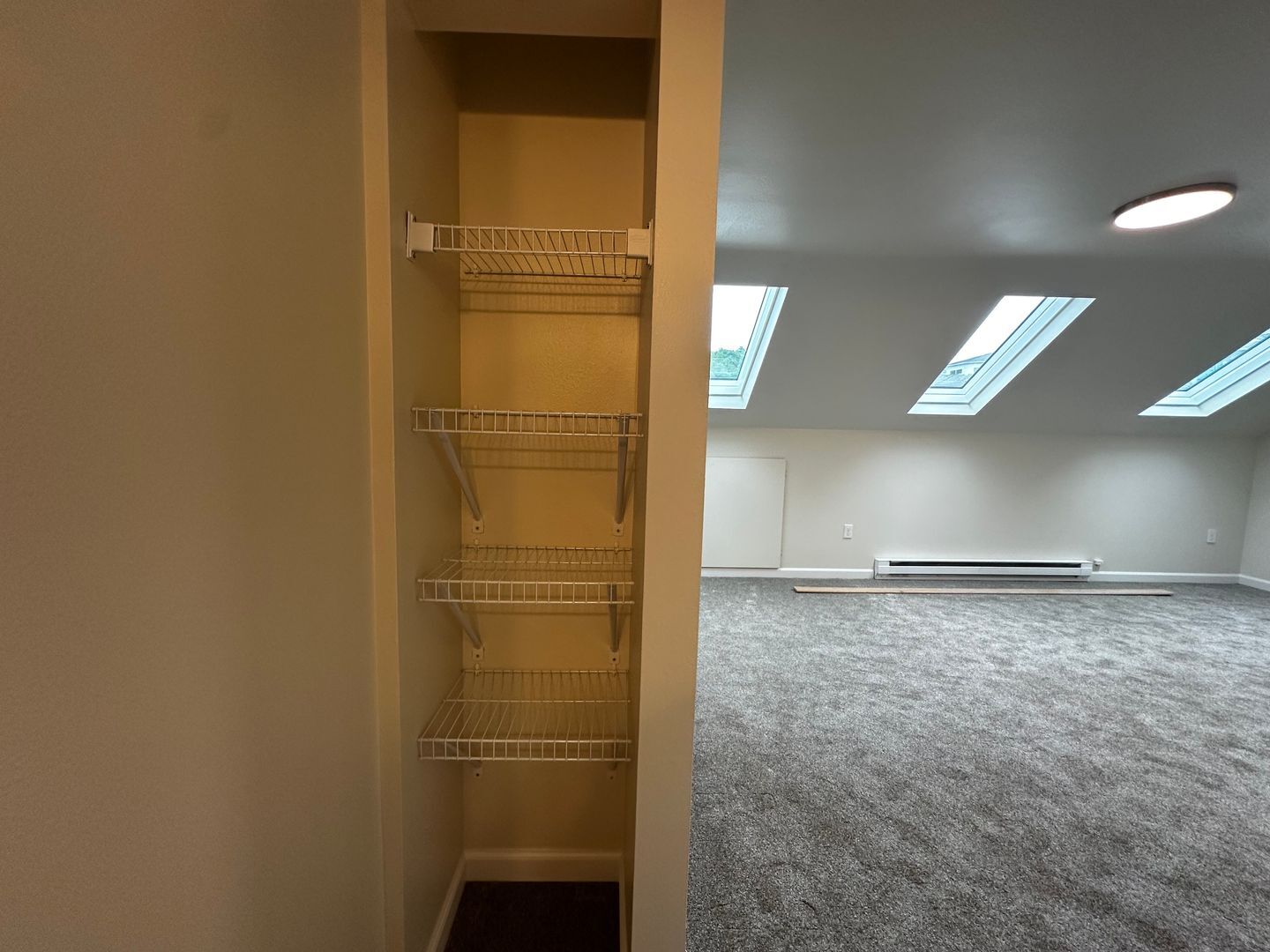 3827 Wetmore Ave - Everett - Washington - 1 bed, 1 bath rental property