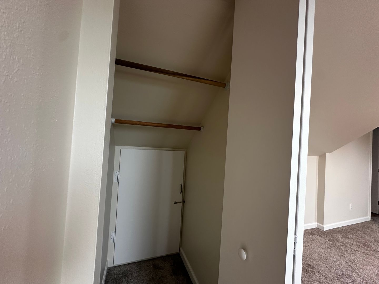 3827 Wetmore Ave - Everett - Washington - 1 bed, 1 bath rental property