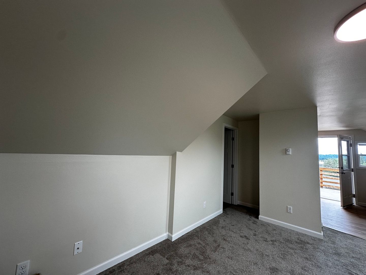 3827 Wetmore Ave - Everett - Washington - 1 bed, 1 bath rental property