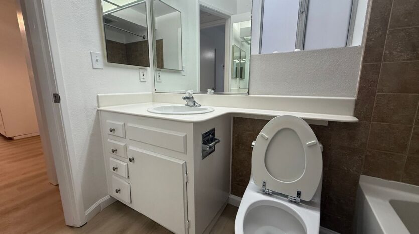 3914 Center Street - San Diego - California - 1 bed, 1 bath rental property