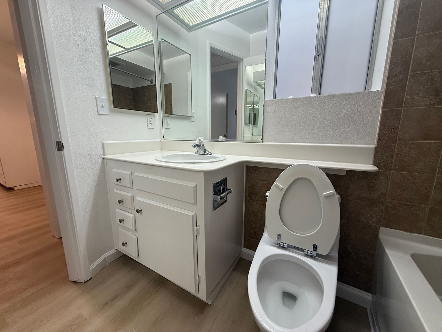 3914 Center Street - San Diego - California - 1 bed, 1 bath rental property