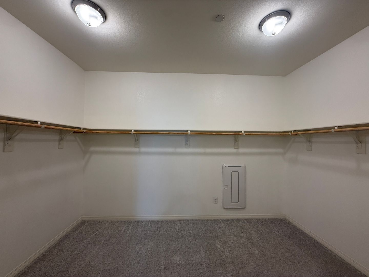 3918 Westbrook Ave - Rosamond - California - 4 bed, 3 bath rental property