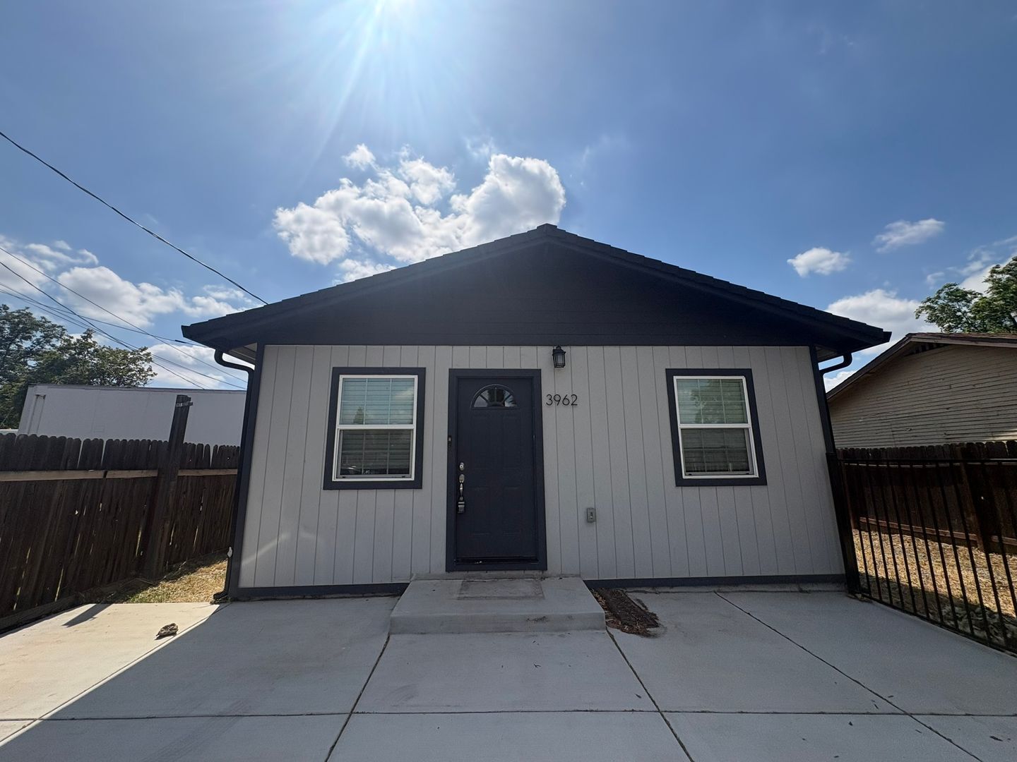 3962 44th St  - Sacramento - California - 3 bed, 3 bath rental property