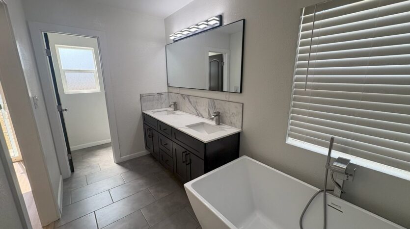 3962 44th St  - Sacramento - California - 3 bed, 3 bath rental property