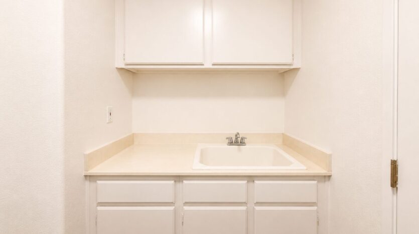 39930 Alpine Union St. Unit B - Murrieta - California - 3 bed, 2.5 bath rental property