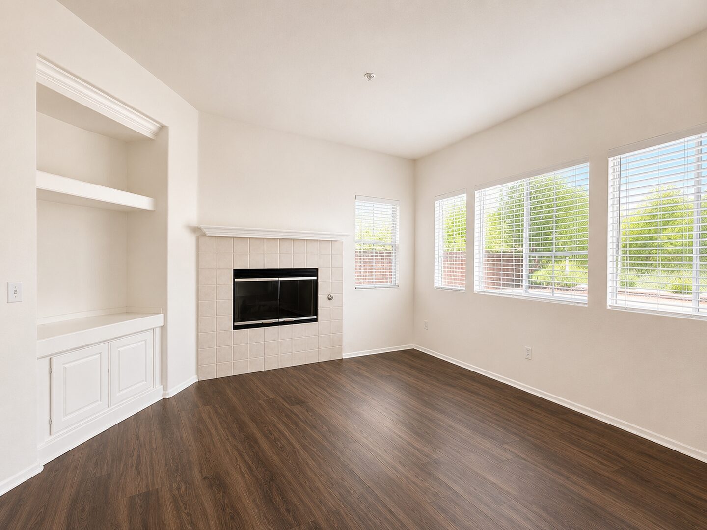 39930 Alpine Union St. Unit B - Murrieta - California - 3 bed, 2.5 bath rental property