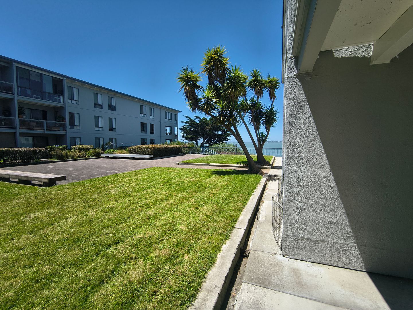 4 Captain Drive #212 - Emeryville - California - 1 bath rental property