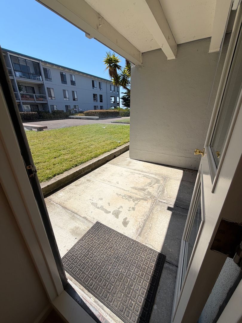 4 Captain Drive #212 - Emeryville - California - 1 bath rental property