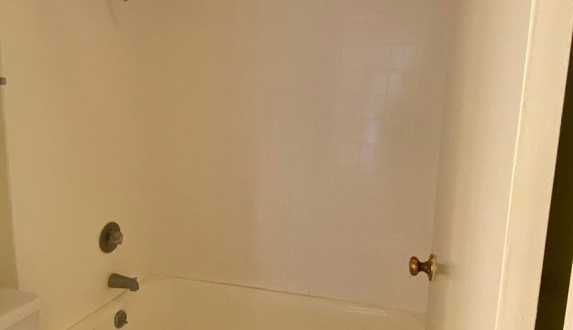 4 Commodore Drive #439 - Emeryville - California - 1 bed, 1 bath rental property