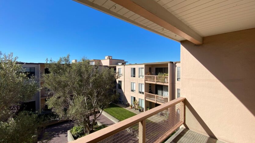 4 Commodore Drive #439 - Emeryville - California - 1 bed, 1 bath rental property