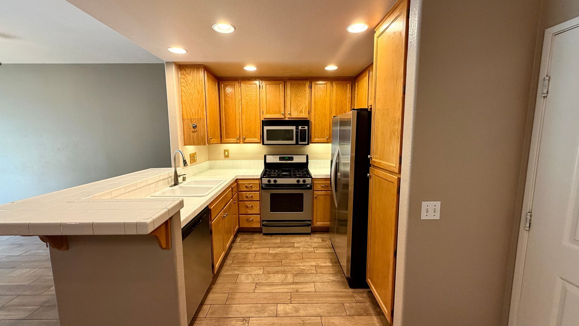 4006 Craven Road #7 - Oceanside - California - 3 bed, 2.5 bath rental property