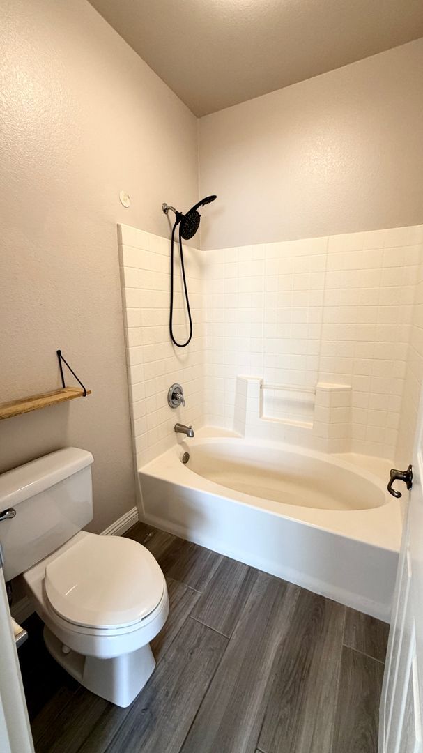 4006 Craven Road #7 - Oceanside - California - 3 bed, 2.5 bath rental property