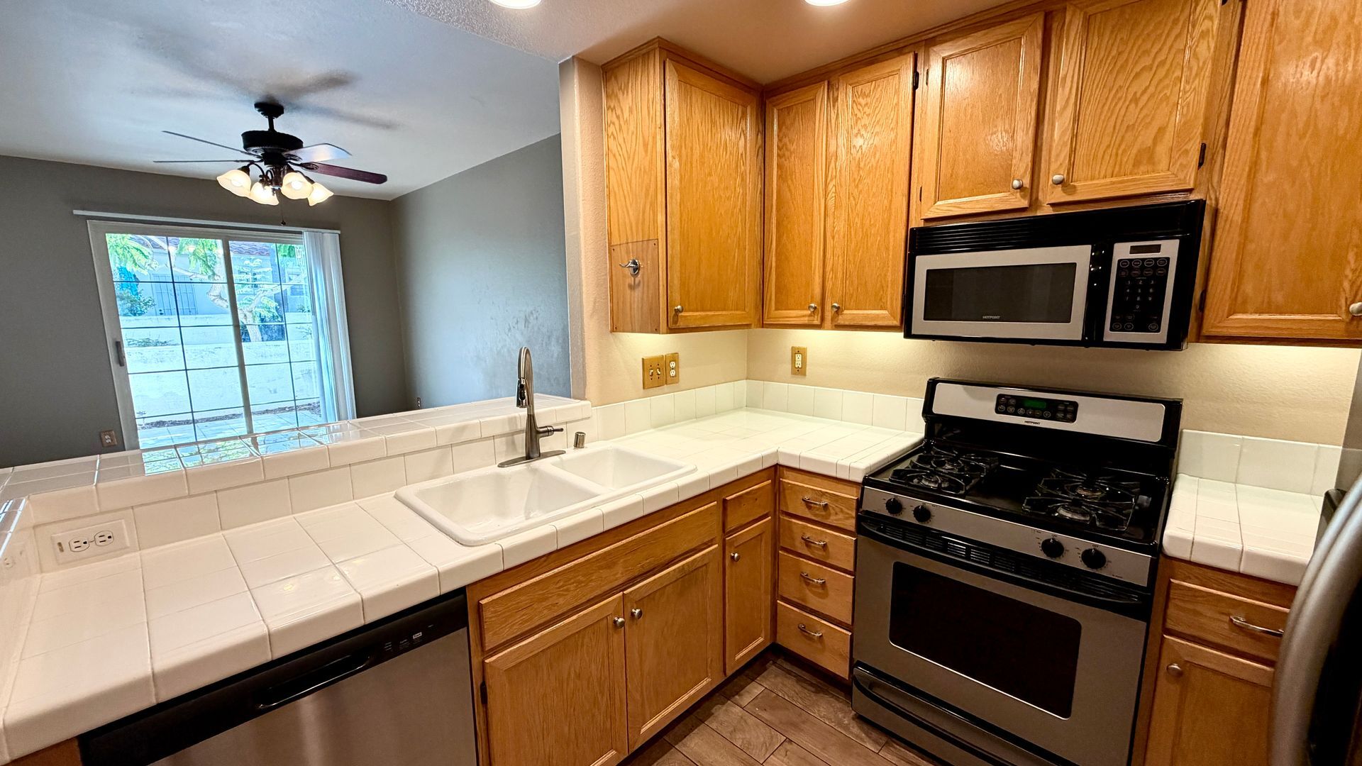 4006 Craven Road #7 - Oceanside - California - 3 bed, 2.5 bath rental property