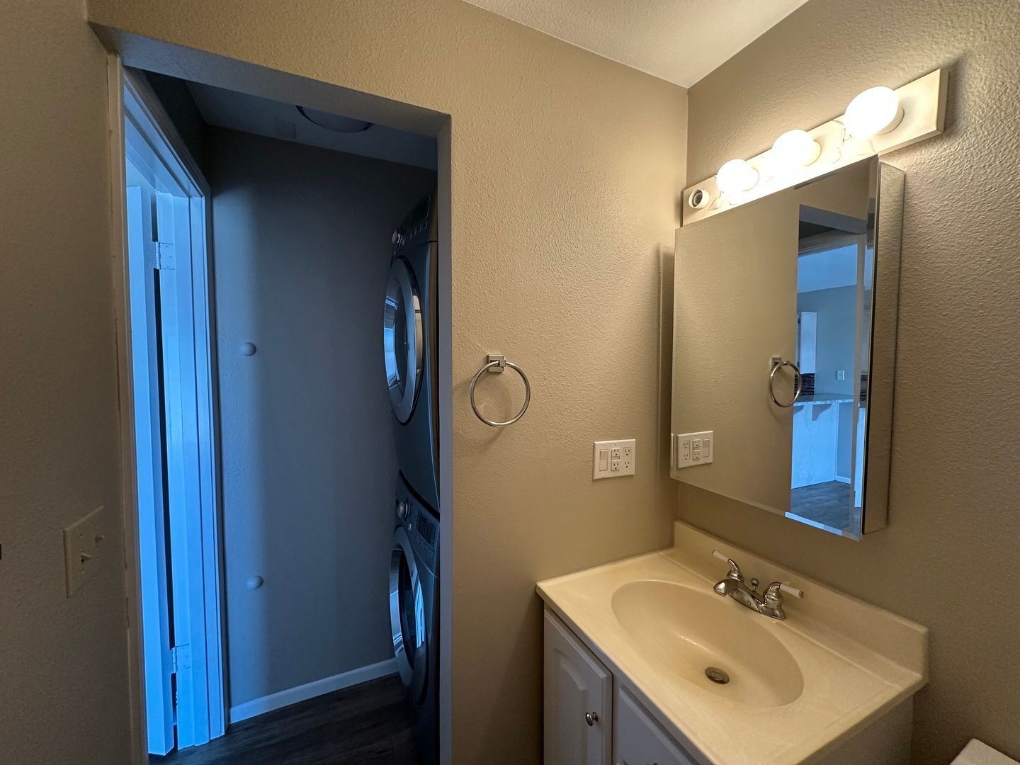 4038 Mayne Ln #13 - Ferndale - Washington - 2 bed, 2 bath rental property