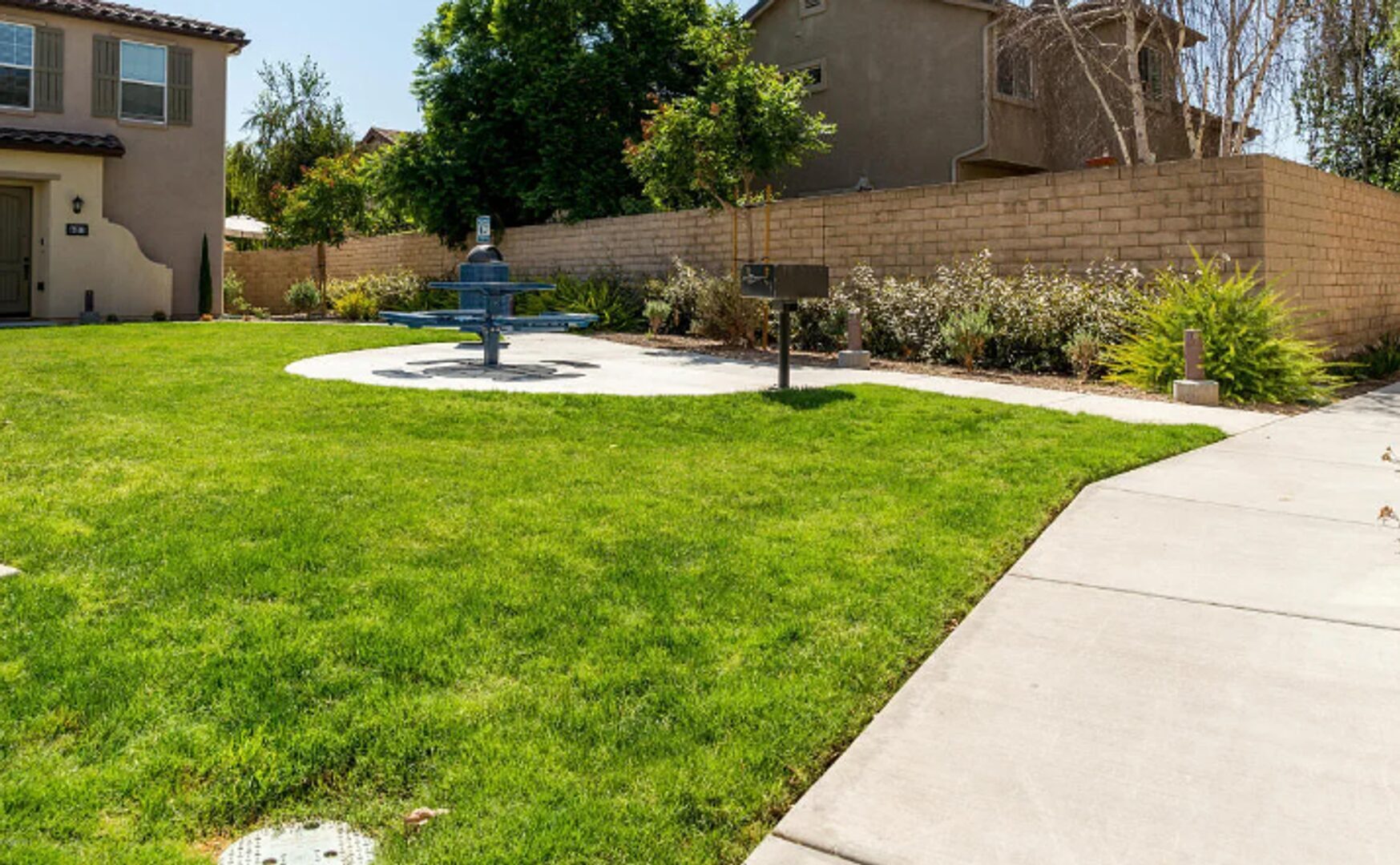418 Stratus Lane #4  - Simi Valley - California - 3 bed, 4 bath rental property